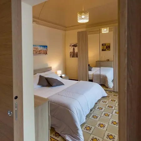 Siciliabedda House * Katania